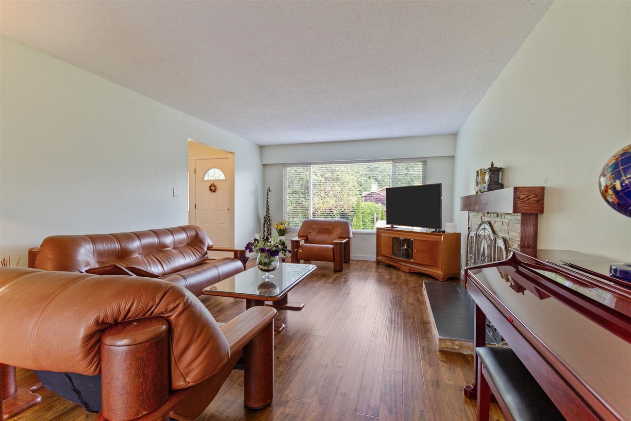 1906 Rhodena Avenue - Central Coquitlam single-family-residence for Sale, 6 Bedrooms (R3126441)# - 3