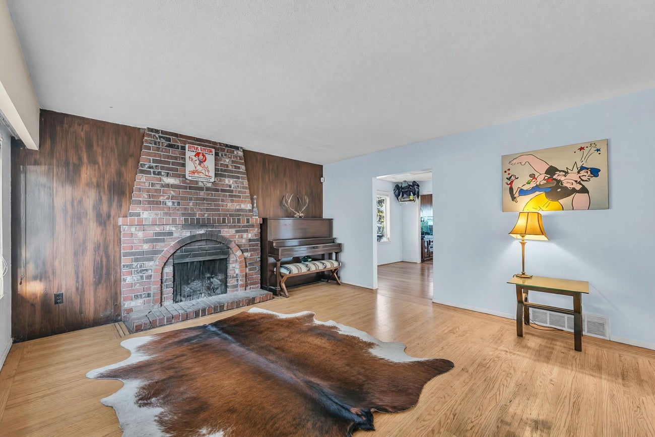 1144 Rochester Avenue - Maillardville Single Family Residence for Sale, 4 Bedrooms (R3126488)# - 5