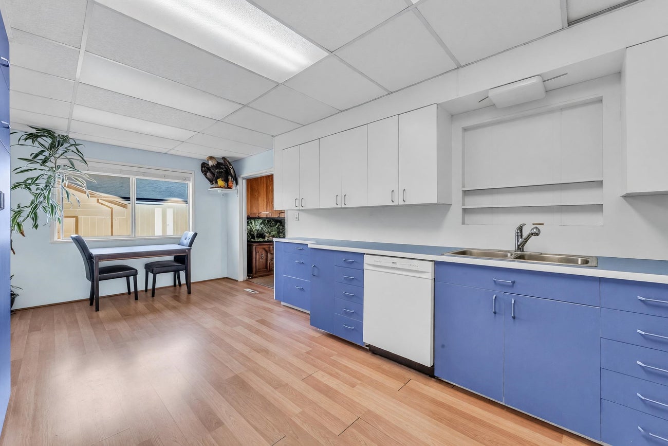 1144 Rochester Avenue - Maillardville Single Family Residence for Sale, 4 Bedrooms (R3126488)# - 9