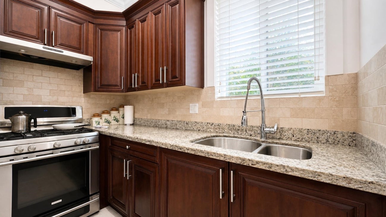 3894 Oxford Street - Vancouver Heights single-family-residence for Sale, 6 Bedrooms (R3126616)# - 13
