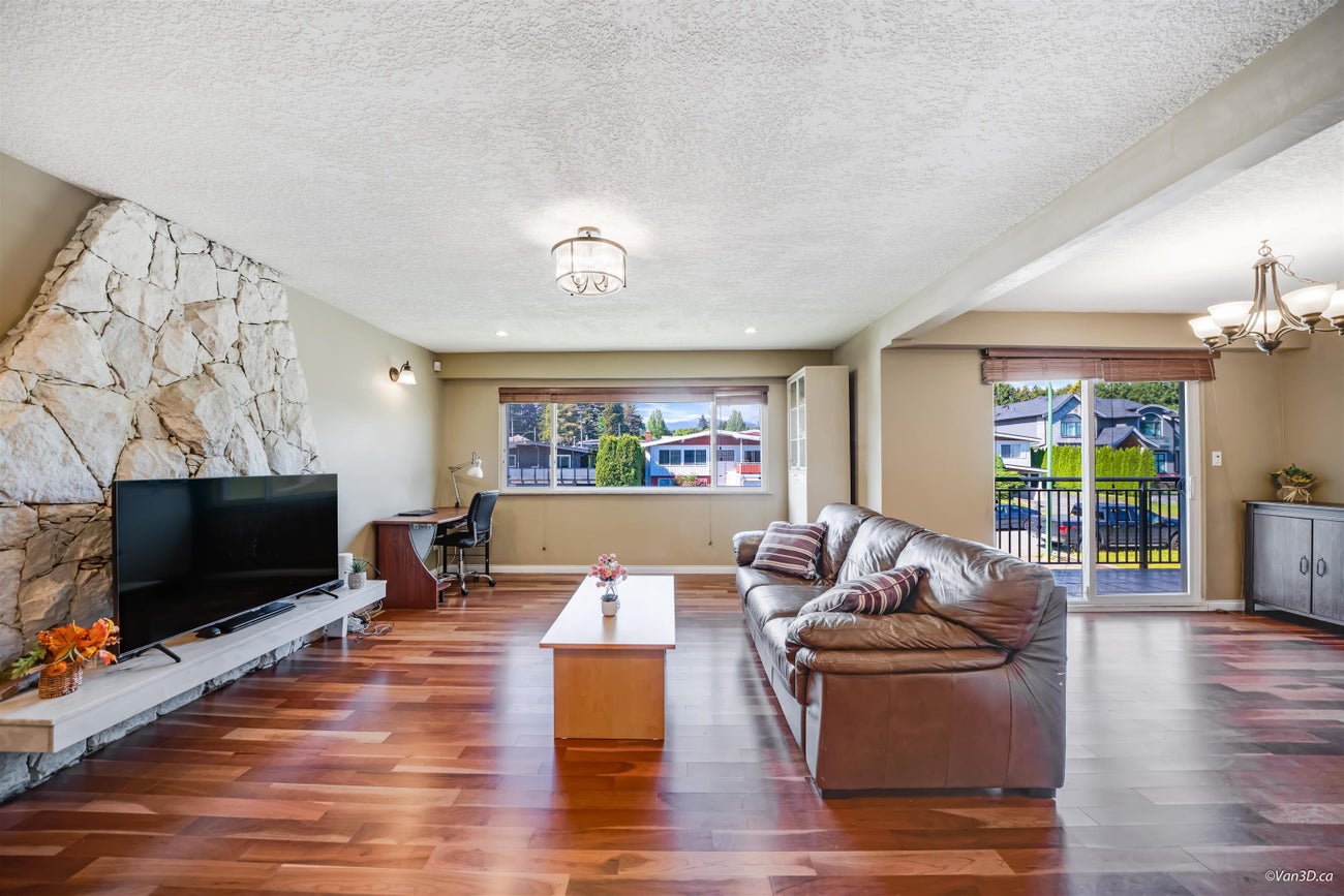 7122 Paulus Court - Montecito single-family-residence for Sale, 4 Bedrooms (R3126874)# - 19 7122 Paulus Court - Montecito single-family-residence for Sale, 4 Bedrooms (R3126874)# - 19