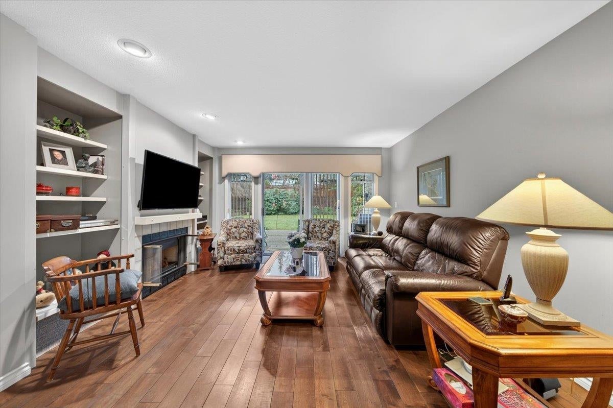 1841 Walnut Crescent - Central Coquitlam Single Family Residence for Sale, 3 Bedrooms (R3127081)# - 14