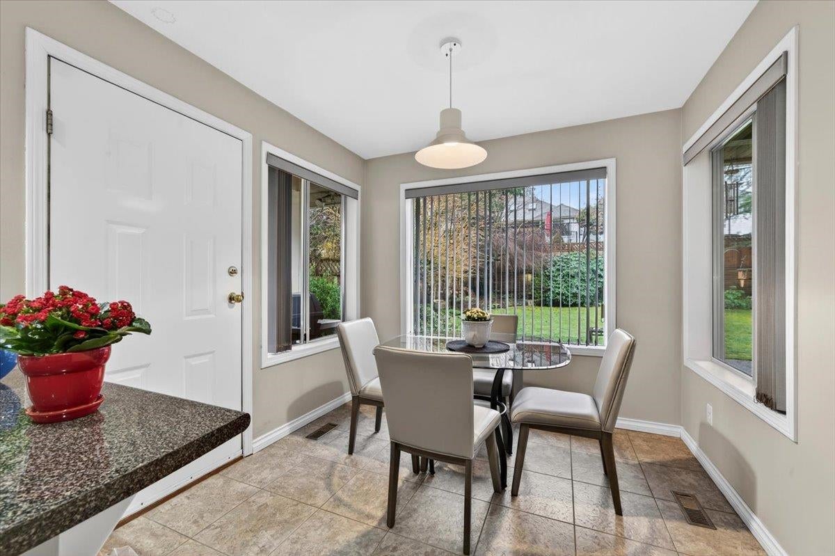 1841 Walnut Crescent - Central Coquitlam Single Family Residence for Sale, 3 Bedrooms (R3127081)# - 18