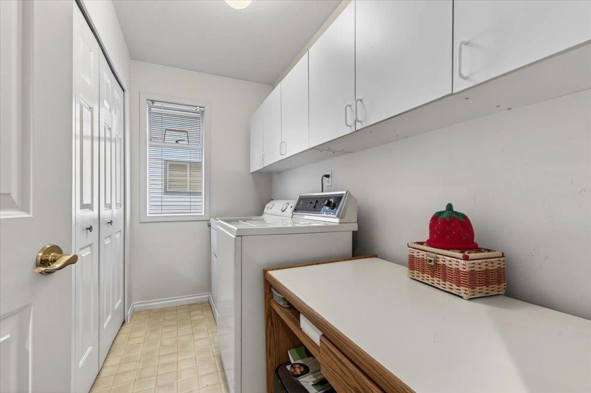 1841 Walnut Crescent - Central Coquitlam Single Family Residence for Sale, 3 Bedrooms (R3127081)# - 23