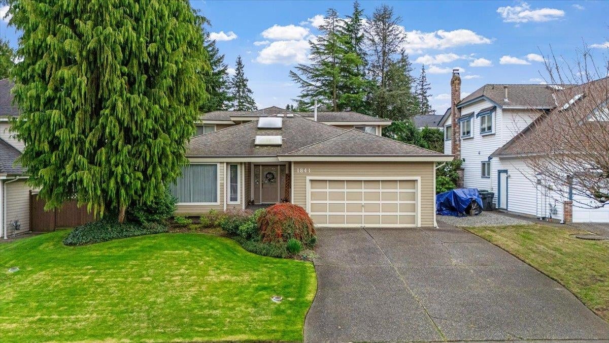 1841 Walnut Crescent - Central Coquitlam Single Family Residence for Sale, 3 Bedrooms (R3127081)# - 2