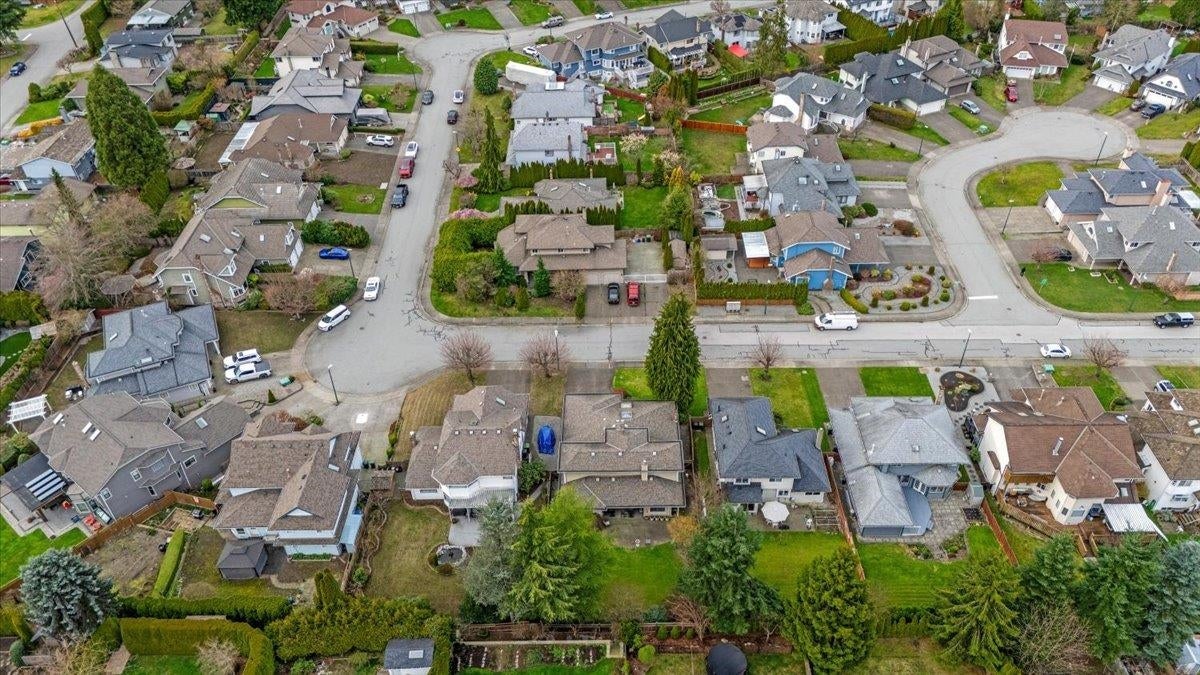 1841 Walnut Crescent - Central Coquitlam Single Family Residence for Sale, 3 Bedrooms (R3127081)# - 37