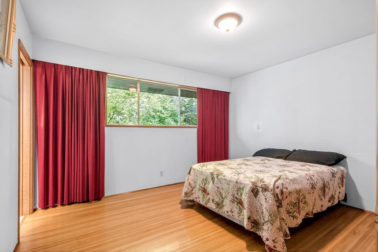 256 Rossmore Court - Central Coquitlam single-family-residence for Sale, 5 Bedrooms (R3127226)# - 18