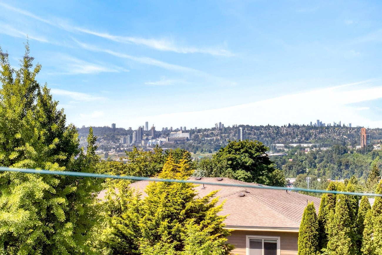 256 Rossmore Court - Central Coquitlam single-family-residence for Sale, 5 Bedrooms (R3127226)# - 35