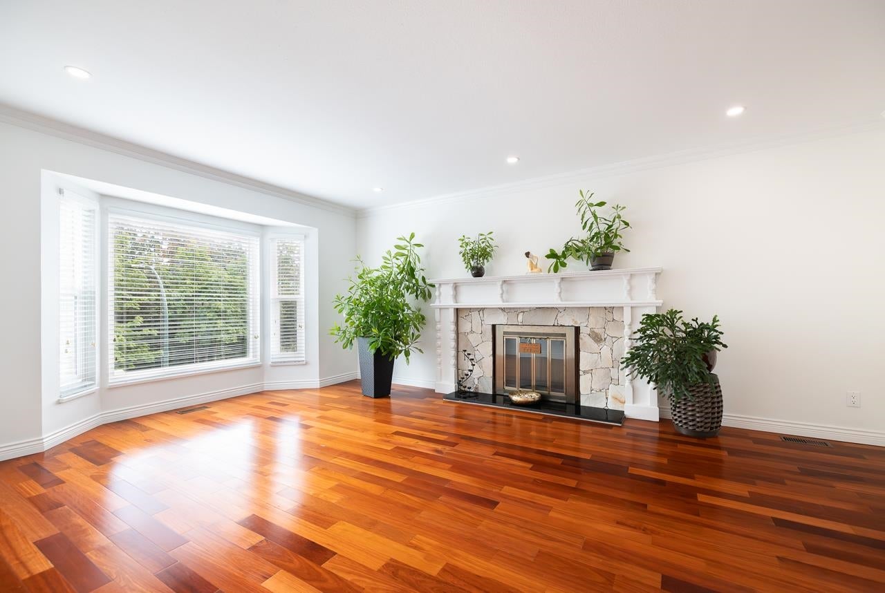 432 Riverview Crescent - Coquitlam East Single Family Residence for Sale, 6 Bedrooms (R3127664)# - 14