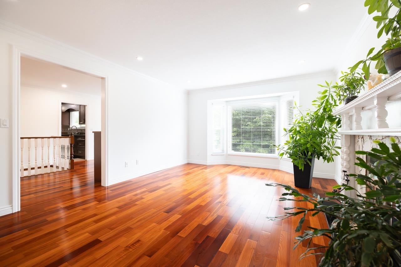 432 Riverview Crescent - Coquitlam East Single Family Residence for Sale, 6 Bedrooms (R3127664)# - 15
