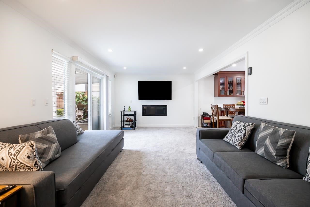 432 Riverview Crescent - Coquitlam East Single Family Residence for Sale, 6 Bedrooms (R3127664)# - 4