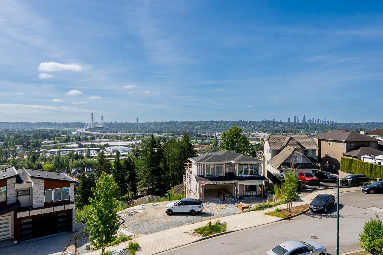2263 Monashee Court - Coquitlam East Single Family Residence for Sale, 7 Bedrooms (R3127953)# - 32 2263 Monashee Court - Coquitlam East Single Family Residence for Sale, 7 Bedrooms (R3127953)# - 32