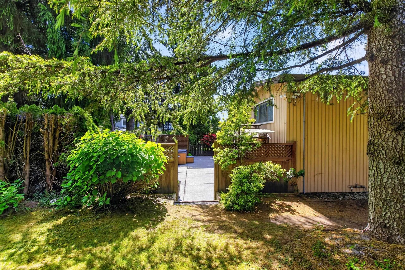 655 Macintosh Street - Central Coquitlam Single Family Residence for Sale, 3 Bedrooms (R3128041)# - 27