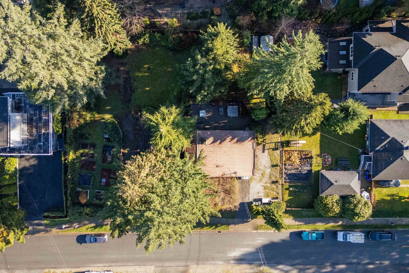 655 Macintosh Street - Central Coquitlam Single Family Residence for Sale, 3 Bedrooms (R3128041)# - 3