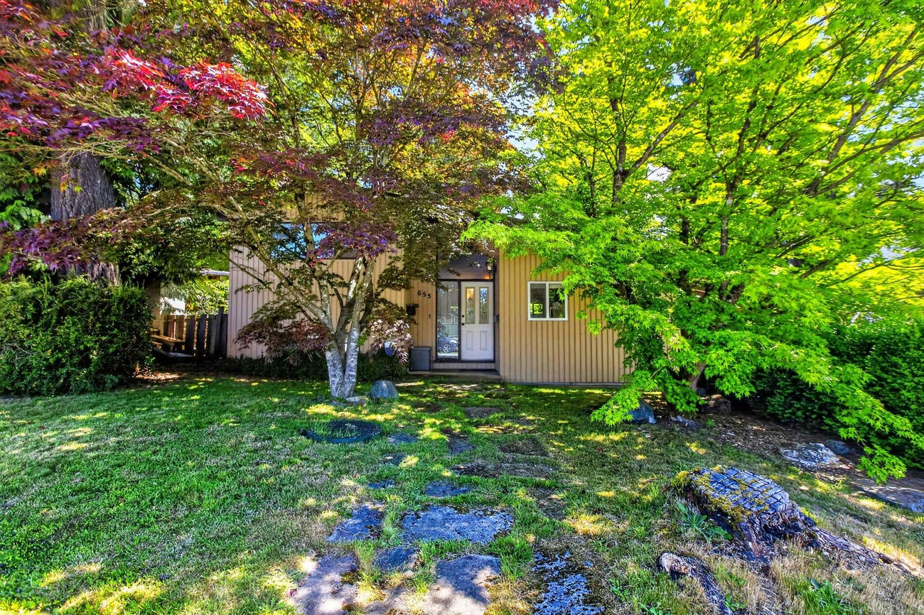655 Macintosh Street - Central Coquitlam Single Family Residence for Sale, 3 Bedrooms (R3128041)# - 4