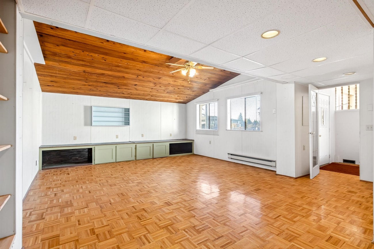 1347 Cornell Avenue - Central Coquitlam Single Family Residence for Sale, 3 Bedrooms (R3128153)# - 17