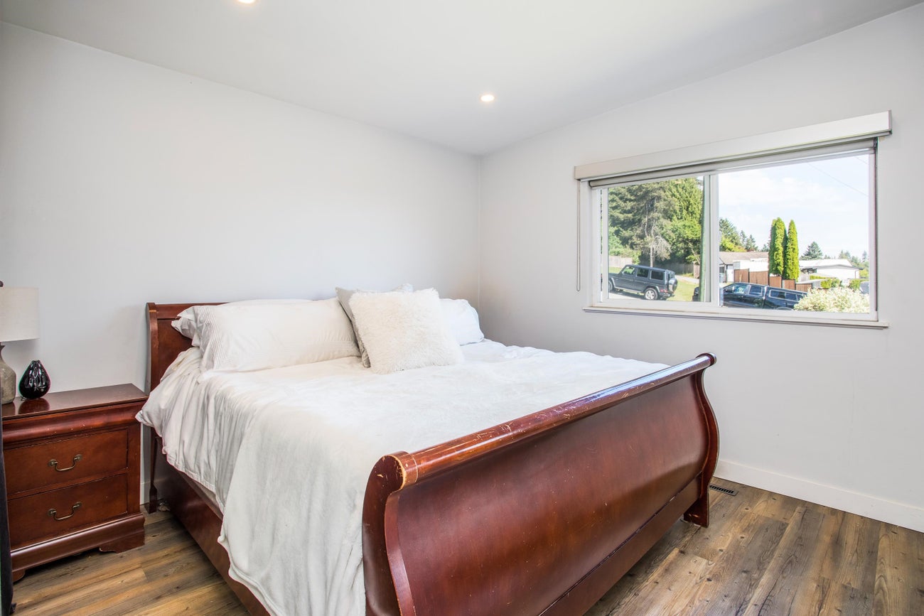 348 Seaforth Crescent - Central Coquitlam single-family-residence for Sale, 3 Bedrooms (R3128216)# - 16 348 Seaforth Crescent - Central Coquitlam single-family-residence for Sale, 3 Bedrooms (R3128216)# - 16