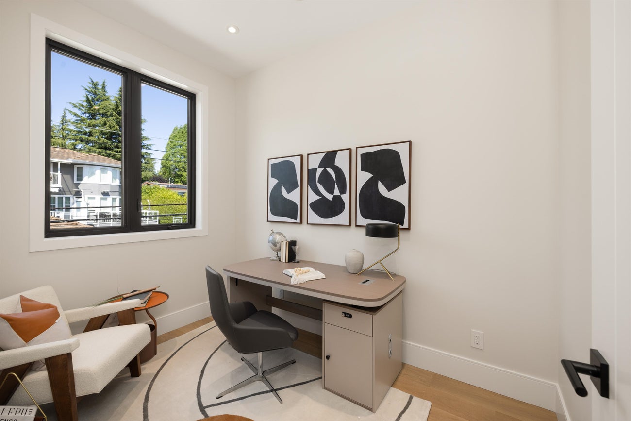 3 - 3874 Winlake Crescent - Government Road Single Family Residence for Sale, 4 Bedrooms (R3128351)# - 9 3 - 3874 Winlake Crescent - Government Road Single Family Residence for Sale, 4 Bedrooms (R3128351)# - 9