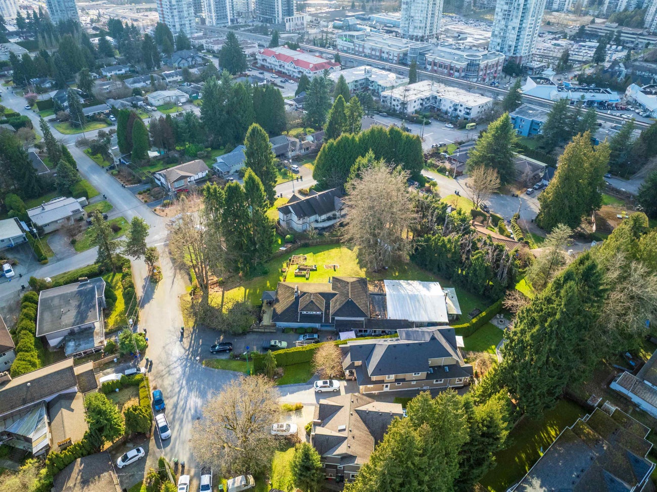 525 Perth Avenue - Coquitlam West single-family-residence for Sale, 4 Bedrooms (R3128444)# - 12