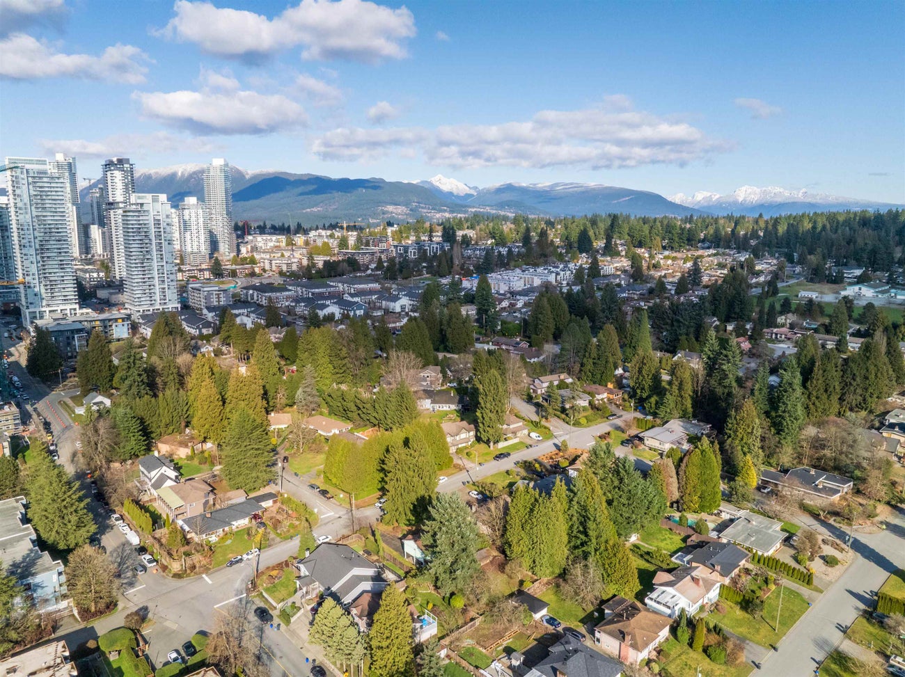 525 Perth Avenue - Coquitlam West single-family-residence for Sale, 4 Bedrooms (R3128444)# - 5
