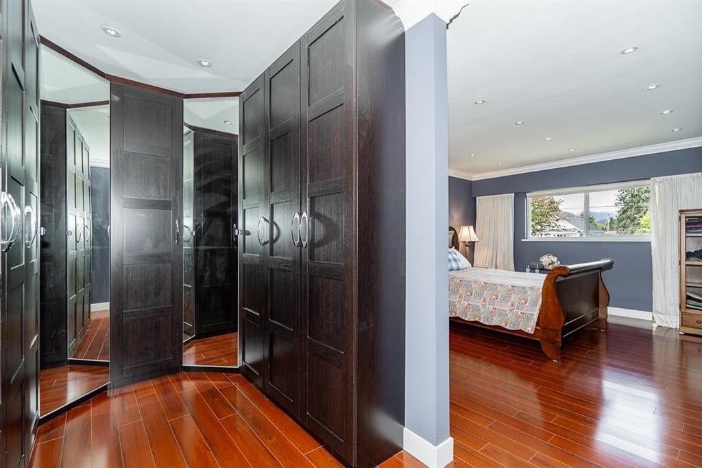 6830 Curtis Street - Sperling-Duthie single-family-residence for Sale, 5 Bedrooms (R3128598)# - 16 6830 Curtis Street - Sperling-Duthie single-family-residence for Sale, 5 Bedrooms (R3128598)# - 16