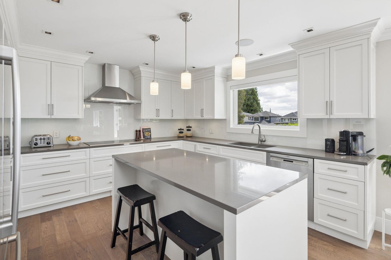 752 Shaw Avenue - Coquitlam West single-family-residence for Sale, 4 Bedrooms (R3130778)# - 9