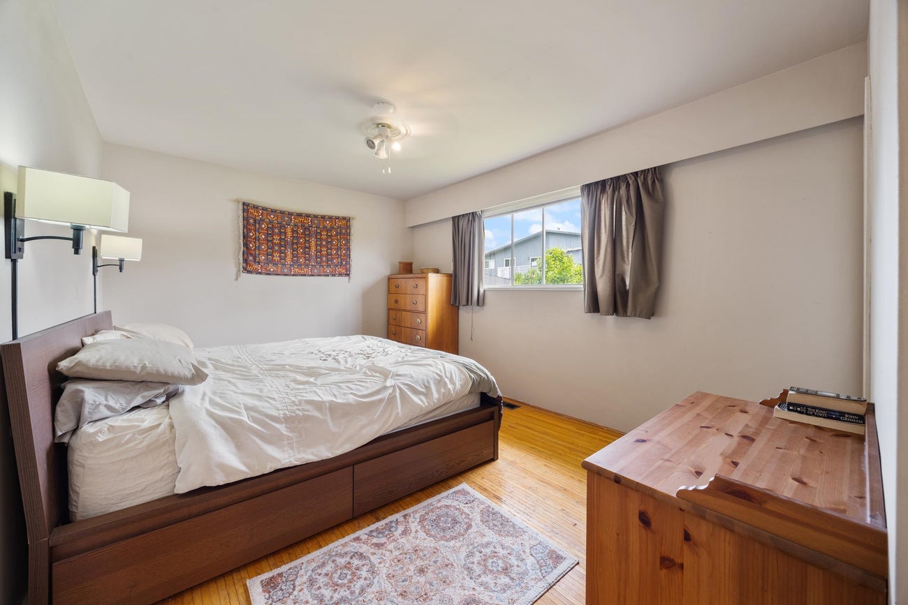 1530 Sherlock Avenue - Sperling-Duthie single-family-residence for Sale, 4 Bedrooms (R3130891)# - 27