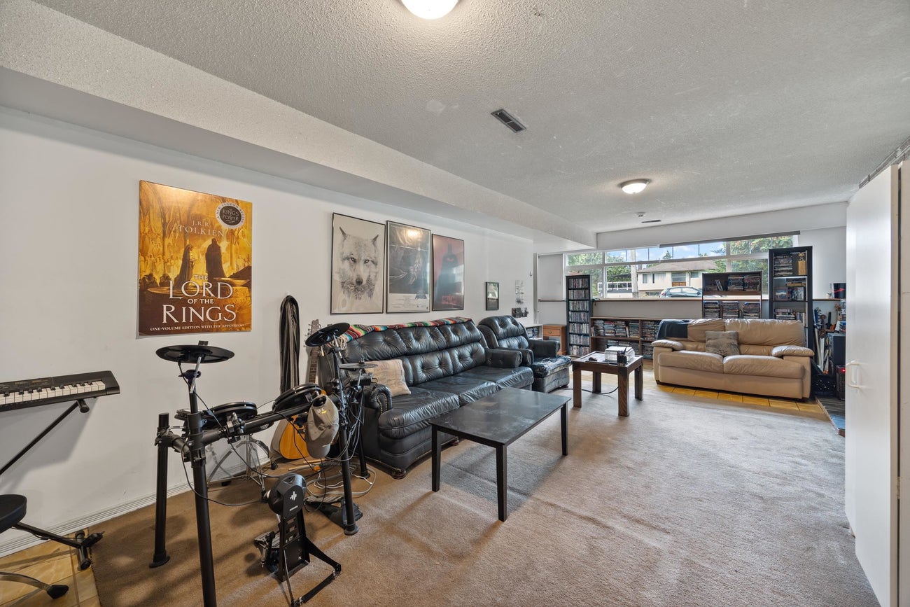 1530 Sherlock Avenue - Sperling-Duthie single-family-residence for Sale, 4 Bedrooms (R3130891)# - 33