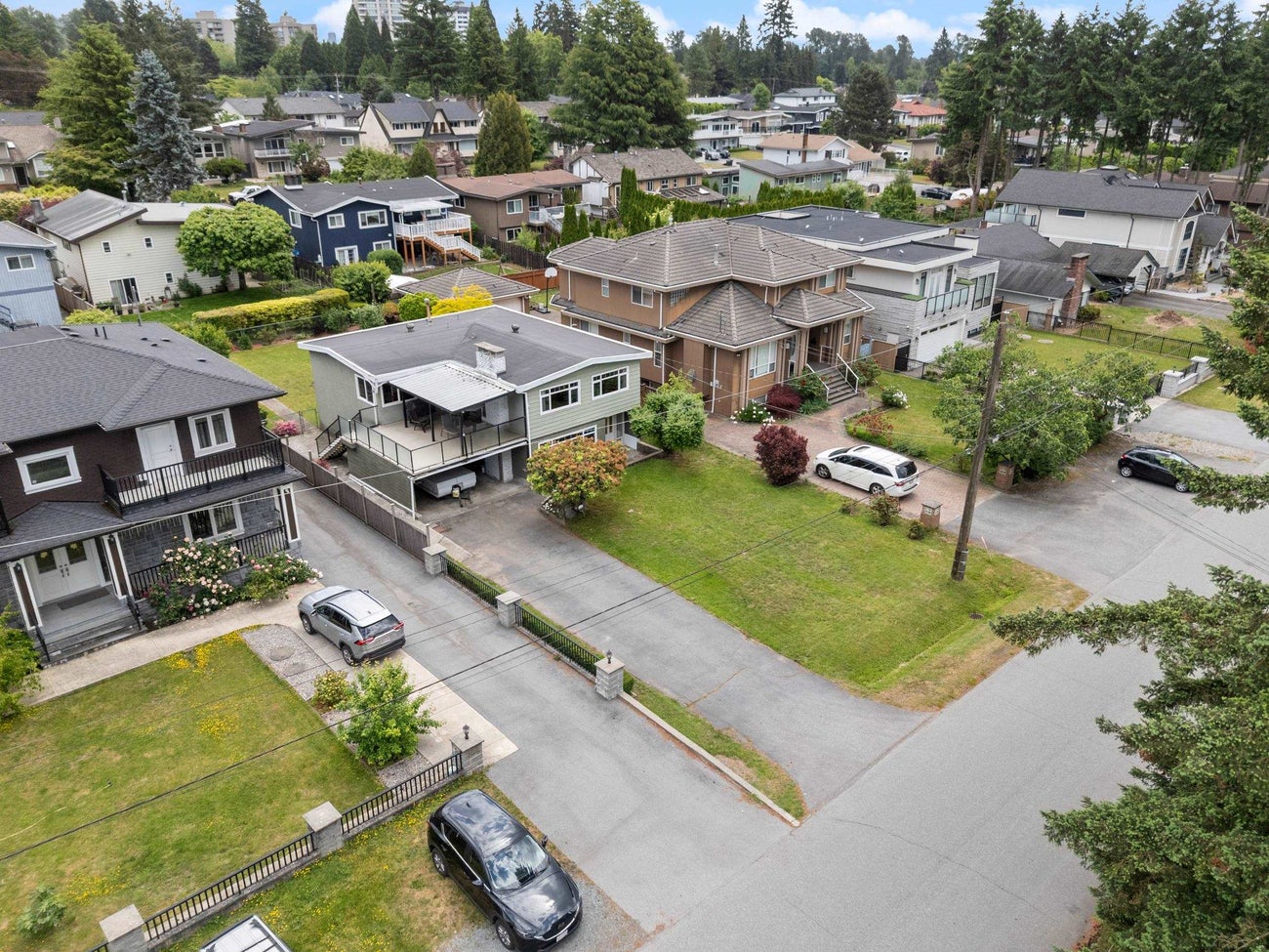 1530 Sherlock Avenue - Sperling-Duthie single-family-residence for Sale, 4 Bedrooms (R3130891)# - 5