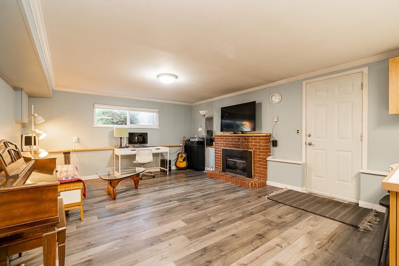 428 Midvale Street - Central Coquitlam Single Family Residence for Sale, 4 Bedrooms (R3131074)# - 21