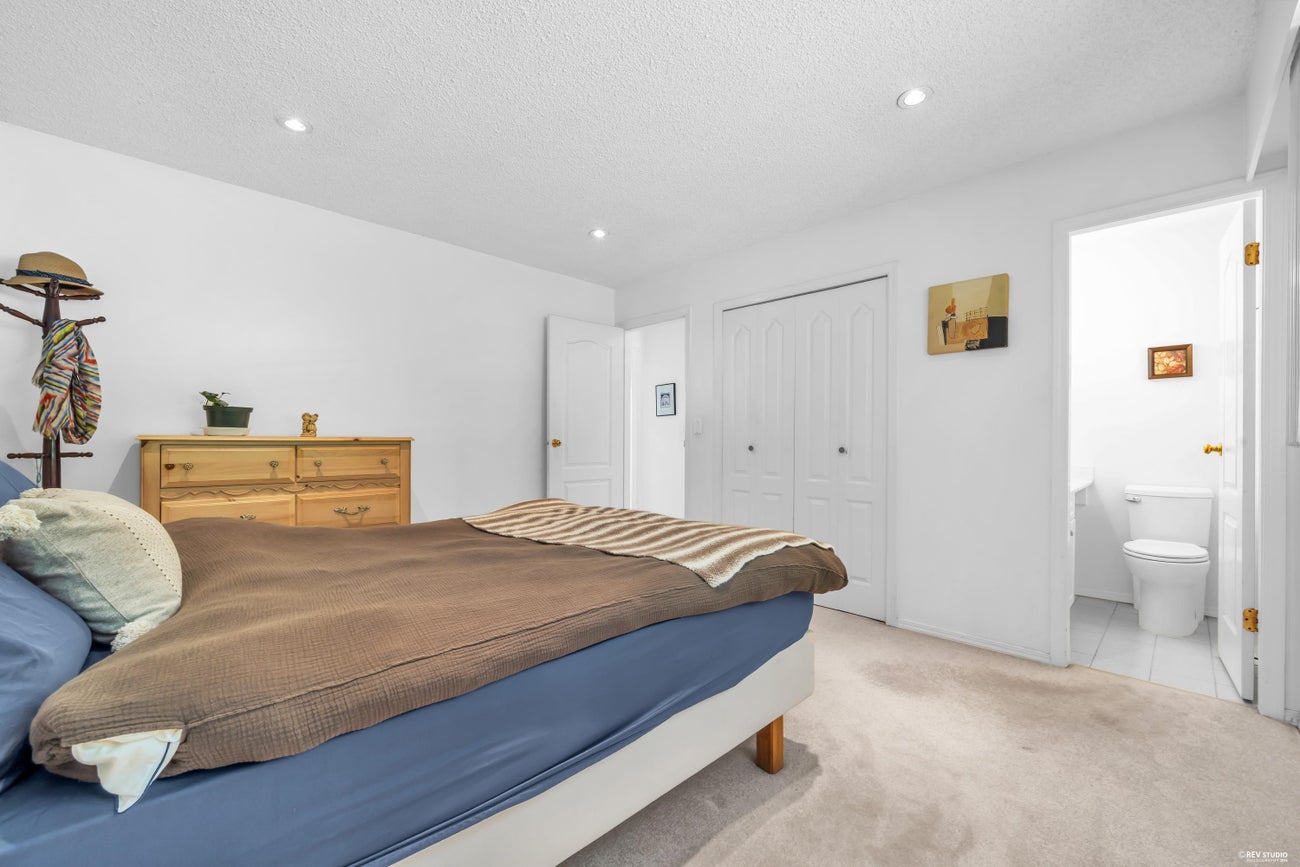 2519 Penshurst Court - Coquitlam East Single Family Residence for Sale, 4 Bedrooms (R3131739)# - 15