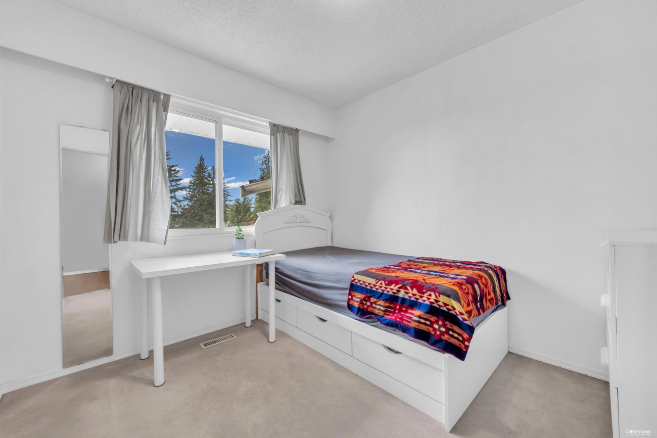 2519 Penshurst Court - Coquitlam East Single Family Residence for Sale, 4 Bedrooms (R3131739)# - 17