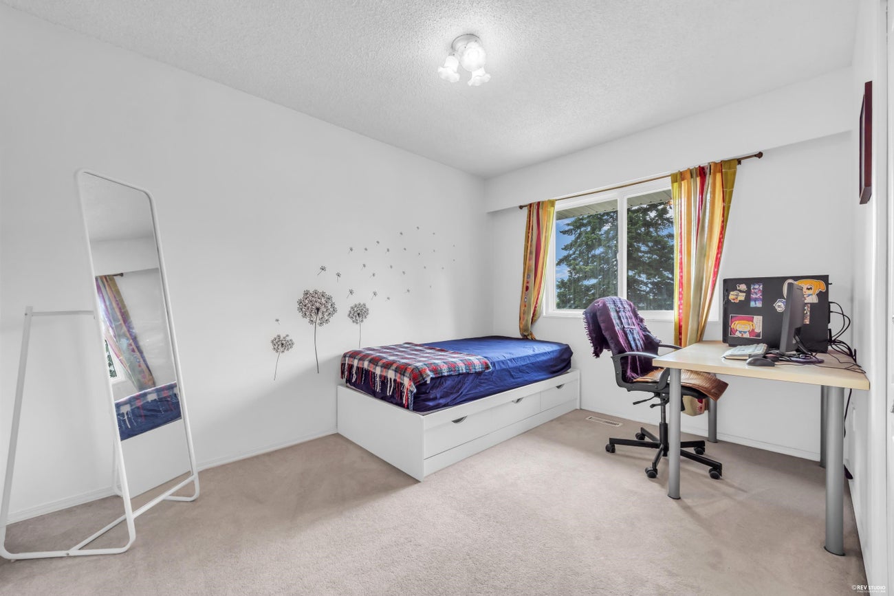 2519 Penshurst Court - Coquitlam East Single Family Residence for Sale, 4 Bedrooms (R3131739)# - 18