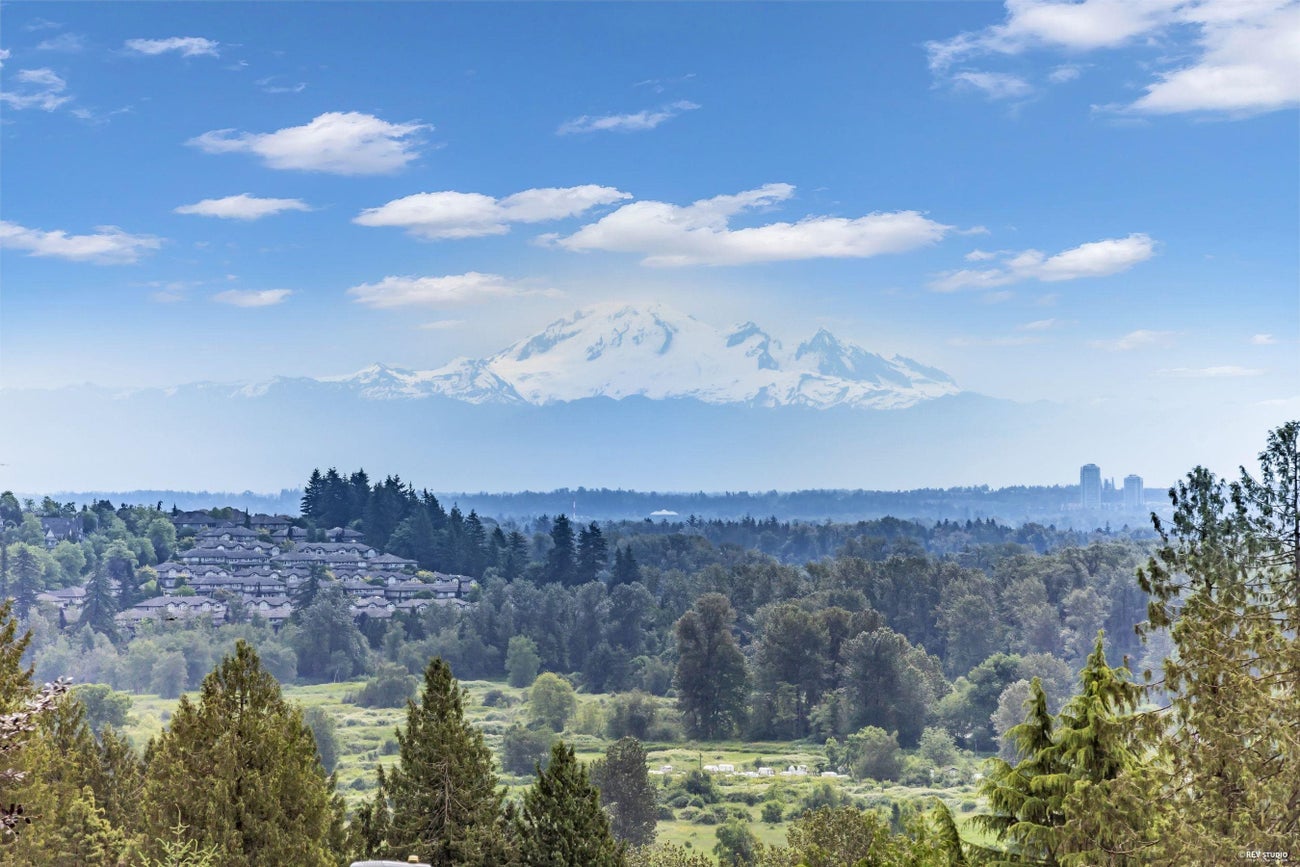 2519 Penshurst Court - Coquitlam East Single Family Residence for Sale, 4 Bedrooms (R3131739)# - 1