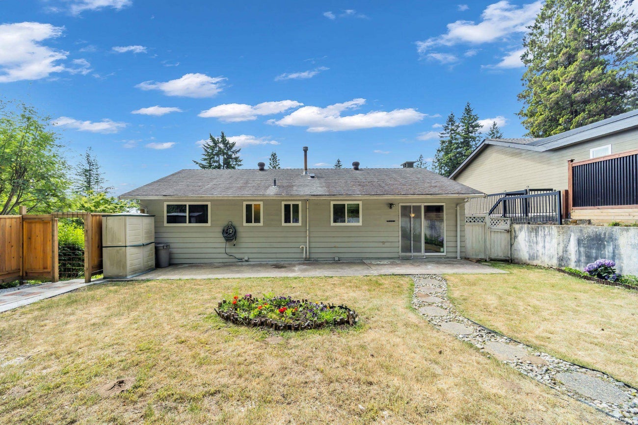 2519 Penshurst Court - Coquitlam East Single Family Residence for Sale, 4 Bedrooms (R3131739)# - 32