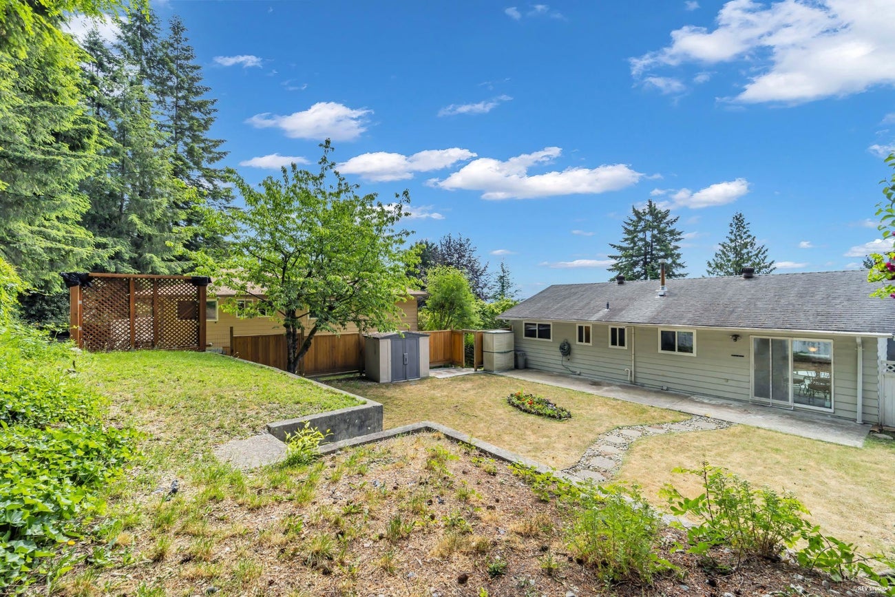 2519 Penshurst Court - Coquitlam East Single Family Residence for Sale, 4 Bedrooms (R3131739)# - 36