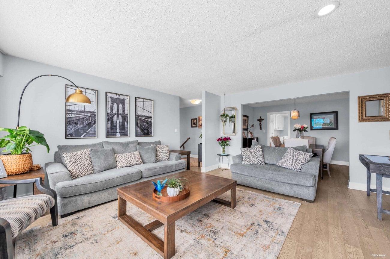 6655 - - 6657 Aubrey Street - Sperling-Duthie Single Family Residence for Sale, 10 Bedrooms (R3132571)# - 11 6655 - - 6657 Aubrey Street - Sperling-Duthie Single Family Residence for Sale, 10 Bedrooms (R3132571)# - 11