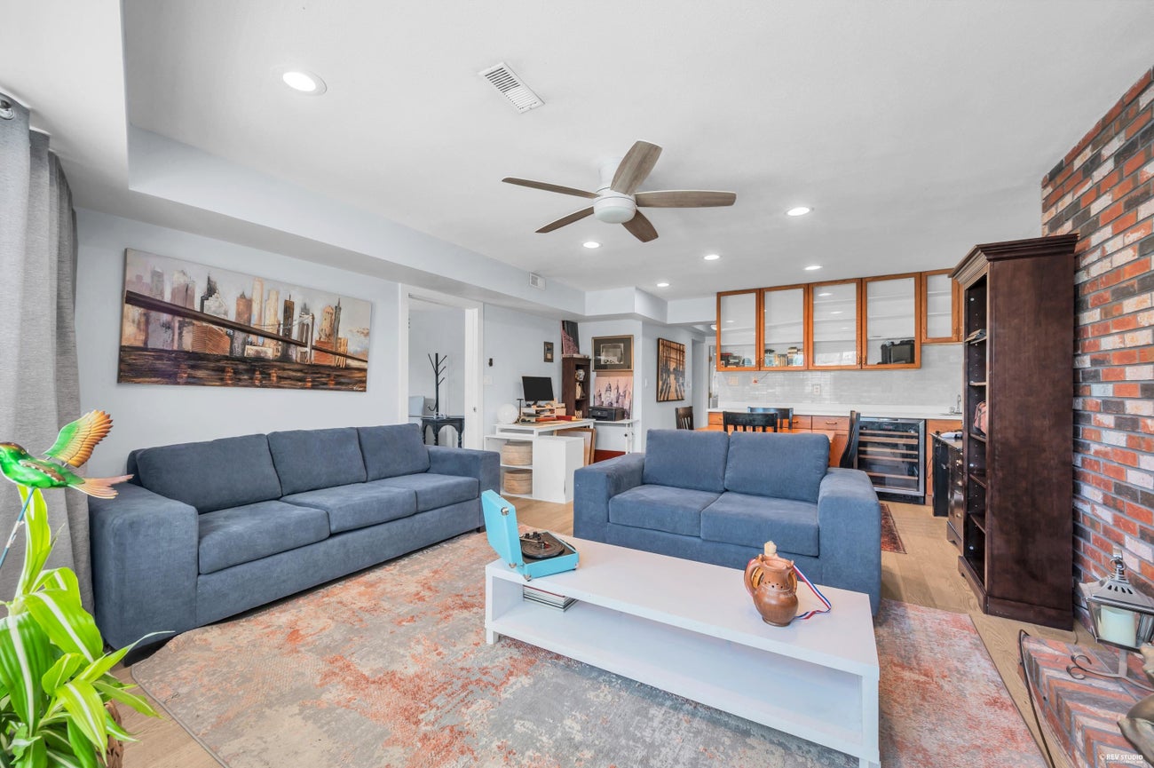 6655 - - 6657 Aubrey Street - Sperling-Duthie Single Family Residence for Sale, 10 Bedrooms (R3132571)# - 18 6655 - - 6657 Aubrey Street - Sperling-Duthie Single Family Residence for Sale, 10 Bedrooms (R3132571)# - 18