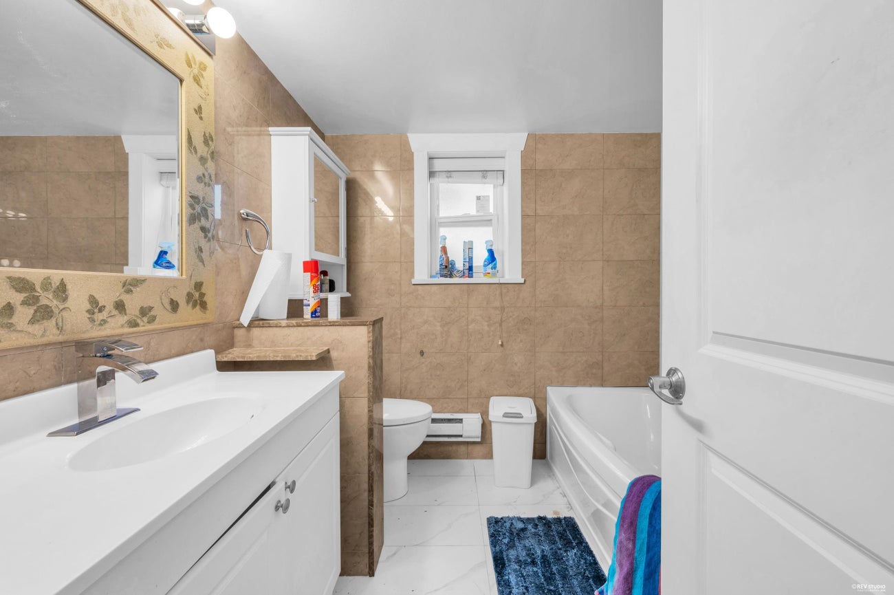 6655 - - 6657 Aubrey Street - Sperling-Duthie Single Family Residence for Sale, 10 Bedrooms (R3132571)# - 38 6655 - - 6657 Aubrey Street - Sperling-Duthie Single Family Residence for Sale, 10 Bedrooms (R3132571)# - 38