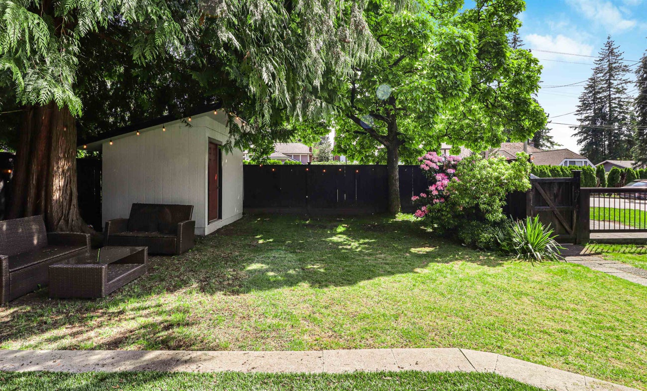 1225 Foster Avenue - Central Coquitlam Single Family Residence for Sale, 6 Bedrooms (R3132703)# - 28
