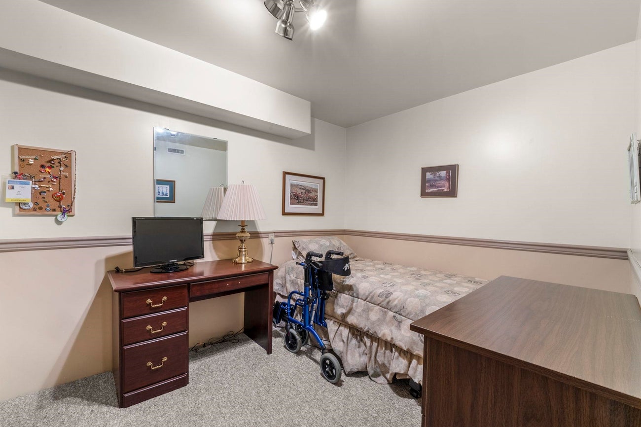 927 Selkirk Crescent - Harbour Place single-family-residence for Sale, 3 Bedrooms (R3133252)# - 32