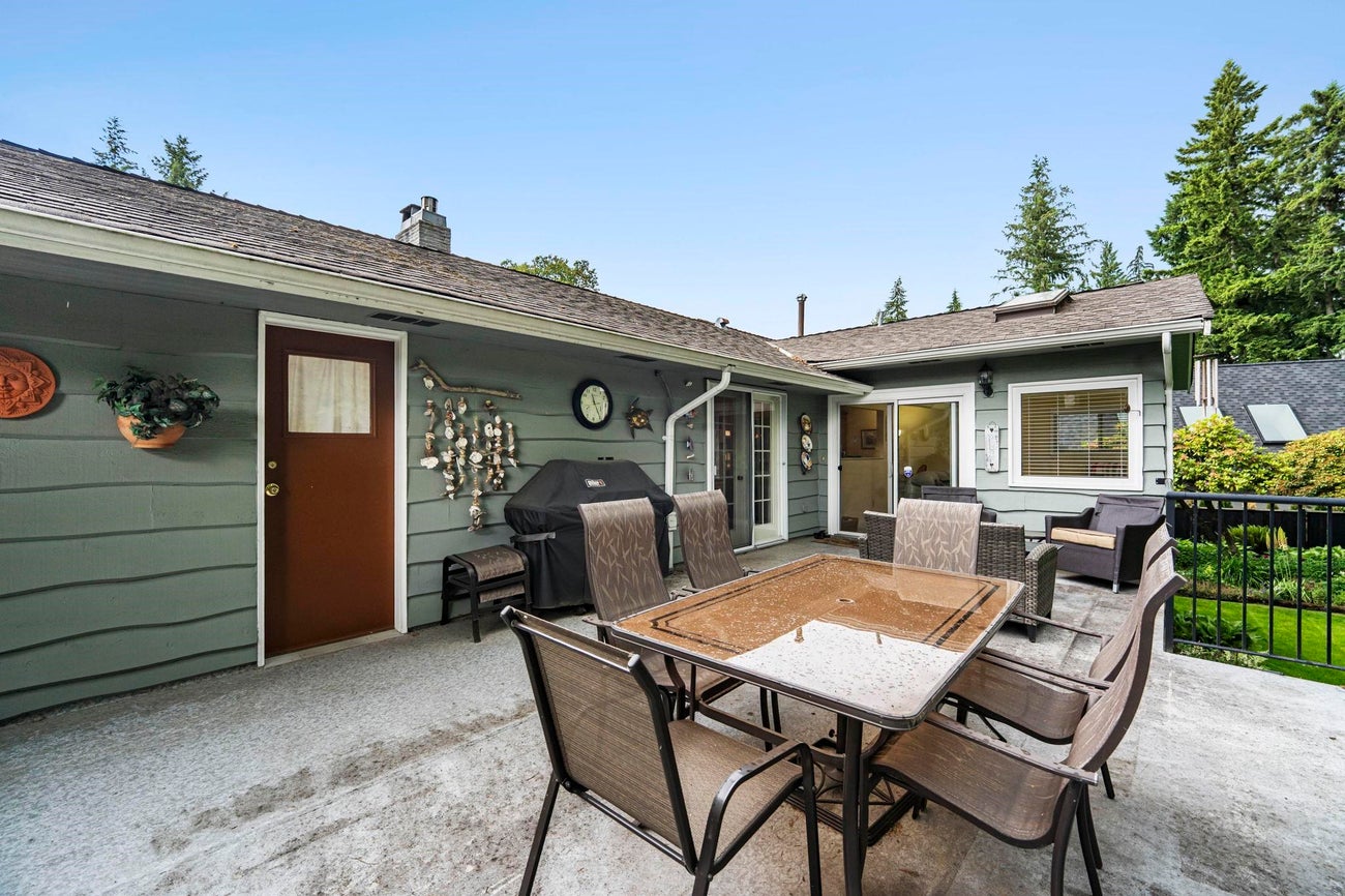 927 Selkirk Crescent - Harbour Place single-family-residence for Sale, 3 Bedrooms (R3133252)# - 33
