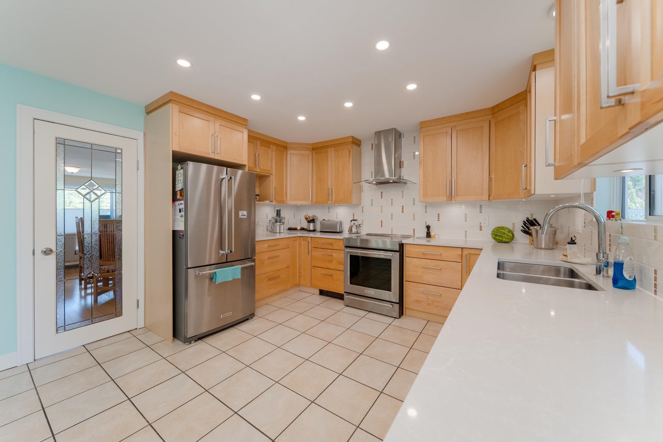 4432 Graveley Street - Brentwood Park single-family-residence for Sale, 5 Bedrooms (R3133473)# - 10 4432 Graveley Street - Brentwood Park single-family-residence for Sale, 5 Bedrooms (R3133473)# - 10