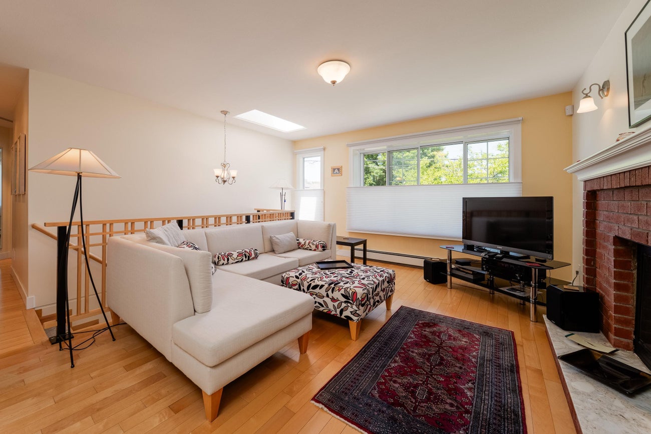 4432 Graveley Street - Brentwood Park single-family-residence for Sale, 5 Bedrooms (R3133473)# - 2 4432 Graveley Street - Brentwood Park single-family-residence for Sale, 5 Bedrooms (R3133473)# - 2