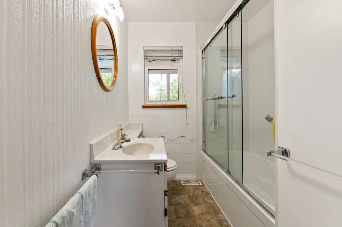 627 Harrison Avenue - Coquitlam West single-family-residence for Sale, 4 Bedrooms (R3134524)# - 22 627 Harrison Avenue - Coquitlam West single-family-residence for Sale, 4 Bedrooms (R3134524)# - 22