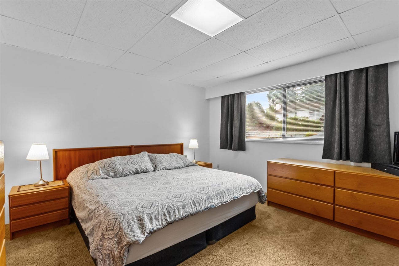 449 Lakeview Street - Central Coquitlam single-family-residence for Sale, 5 Bedrooms (R3134557)# - 13 449 Lakeview Street - Central Coquitlam single-family-residence for Sale, 5 Bedrooms (R3134557)# - 13