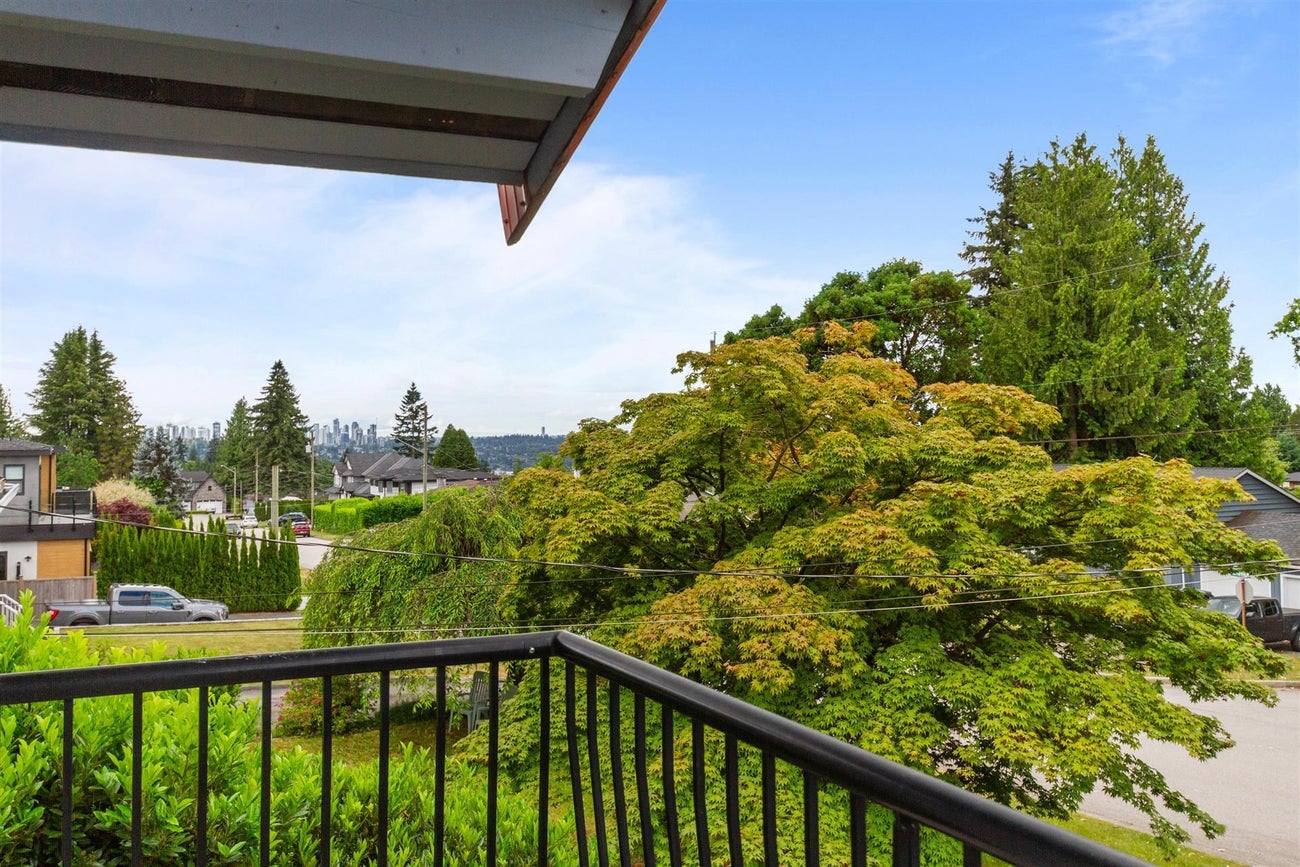 449 Lakeview Street - Central Coquitlam single-family-residence for Sale, 5 Bedrooms (R3134557)# - 7 449 Lakeview Street - Central Coquitlam single-family-residence for Sale, 5 Bedrooms (R3134557)# - 7