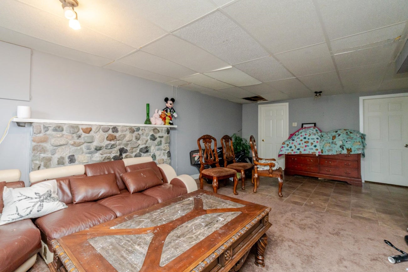 654 Linton Street - Central Coquitlam Single Family Residence for Sale, 5 Bedrooms (R3134842)# - 22