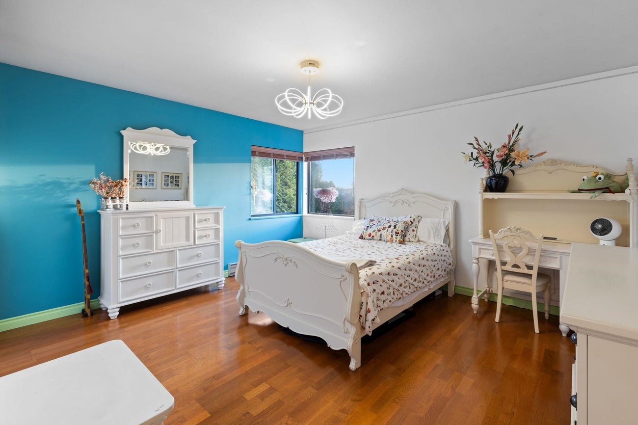 732 Rochester Avenue - Coquitlam West single-family-residence for Sale, 7 Bedrooms (R3135000)# - 20