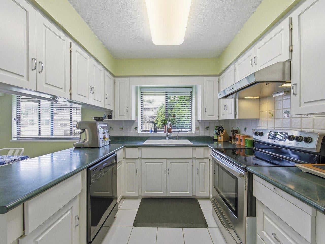 7440 Lawrence Drive - Montecito Single Family Residence for Sale, 5 Bedrooms (R3135029)# - 10